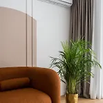 Appartement Orange Luxury King Bed Apartment, Bussiness, Leisure In One Cotroceni Boekarest