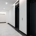 Orange Luxury King Bed Apartment, Bussiness, Leisure In One Cotroceni * Boekarest