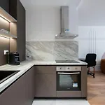 Appartement Orange Luxury King Bed Apartment, Bussiness, Leisure In One Cotroceni *
