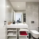 Orange Luxury King Bed Apartment, Bussiness, Leisure In One Cotroceni *