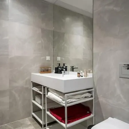 Orange Luxury King Bed Apartment, Bussiness, Leisure In One Cotroceni Appartamento *