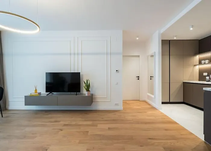 Orange Luxury King Bed Apartment, Bussiness, Leisure In One Cotroceni Apartment Bucharest