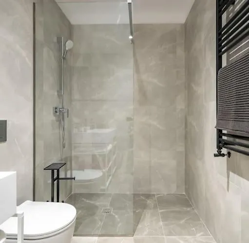 Orange Luxury King Bed Apartment, Bussiness, Leisure In One Cotroceni Apartment
