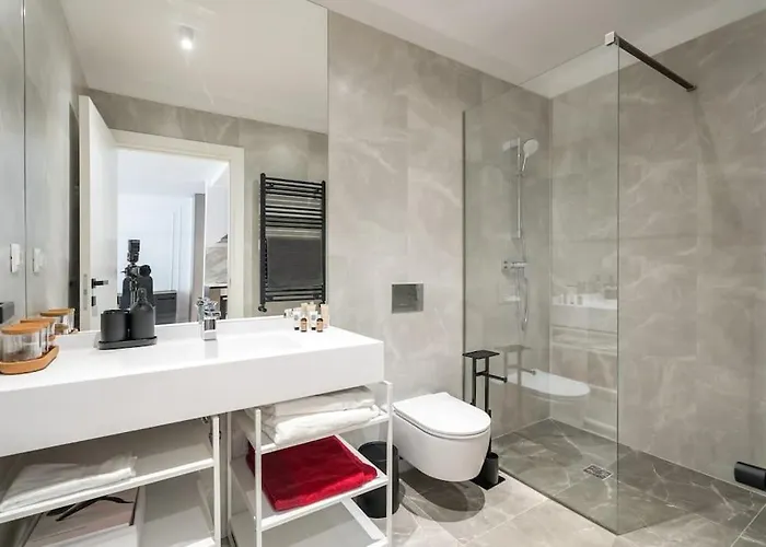 Orange Luxury King Bed Apartment, Bussiness, Leisure In One Cotroceni