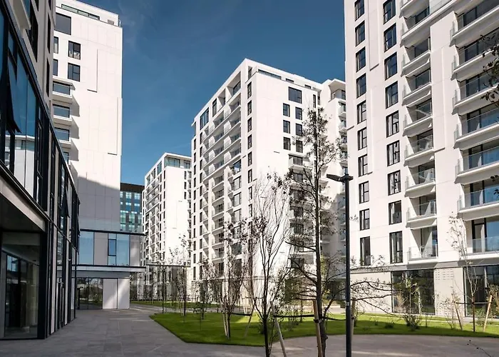 Orange Luxury King Bed Apartment, Bussiness, Leisure In One Cotroceni Apartment Bucharest