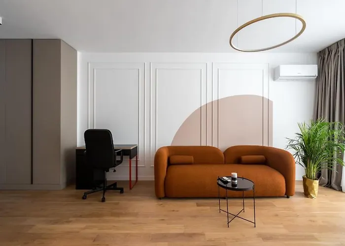Orange Luxury King Bed Apartment, Bussiness, Leisure In One Cotroceni Bucharest