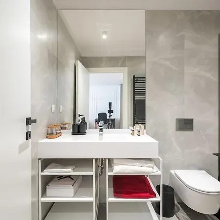 Orange Luxury King Bed Apartment, Bussiness, Leisure In One Cotroceni *