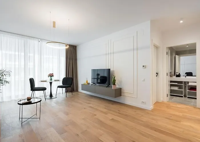 Orange Luxury King Bed Apartment, Bussiness, Leisure In One Cotroceni